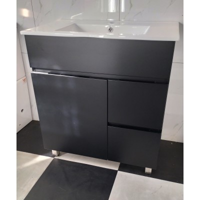 Vanity - Heron Series N750F Black